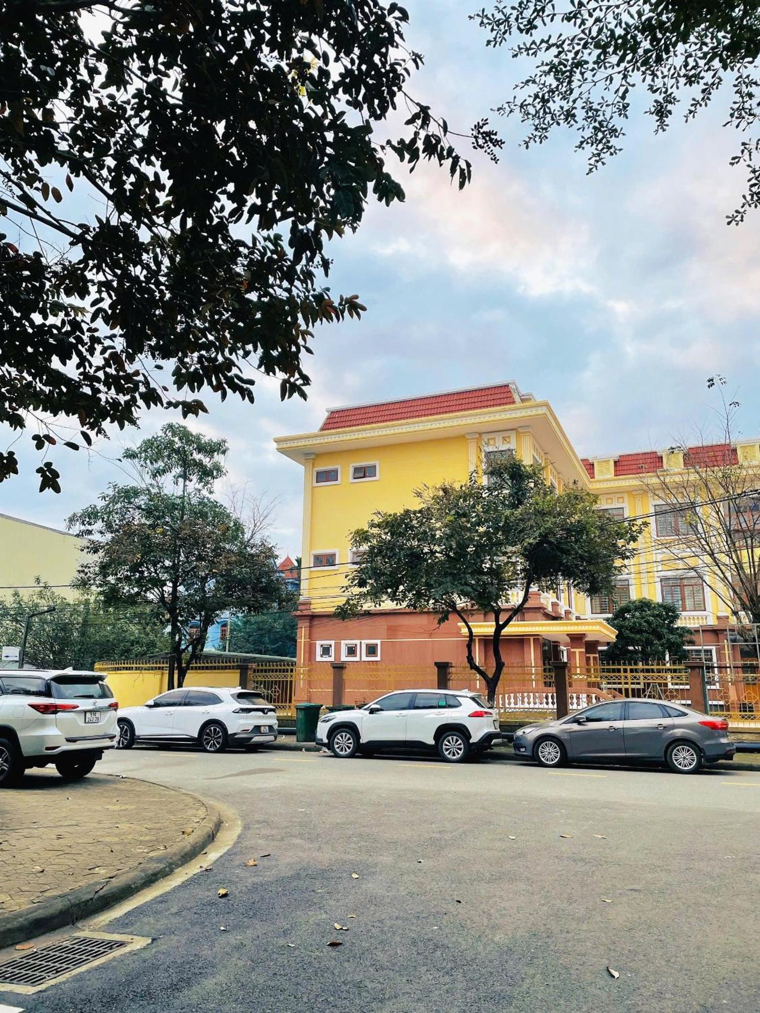 Khach San Romo Otel Kuang Ngai Dış mekan fotoğraf